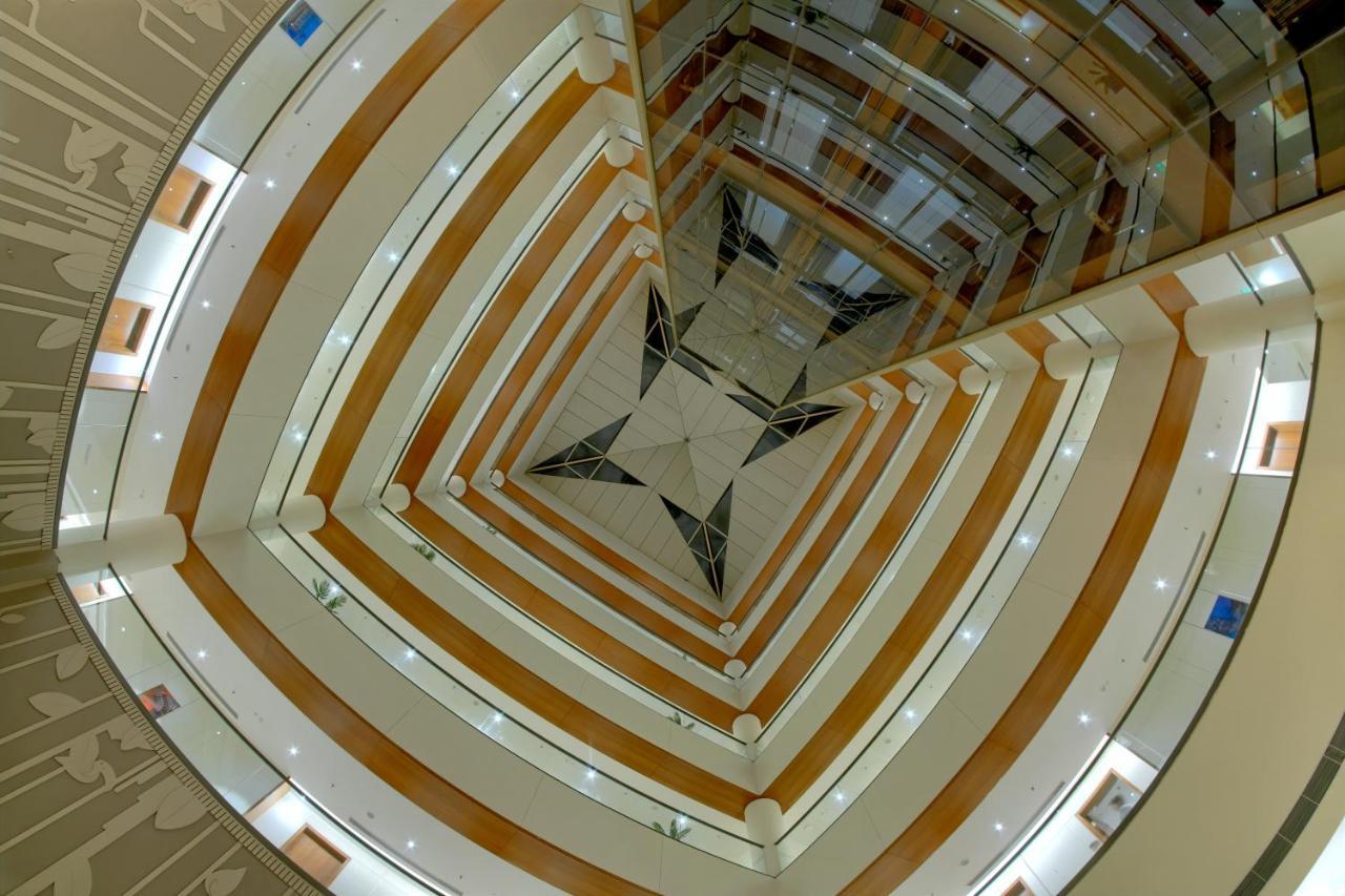 Hotel Sayaji Morbi Esterno foto