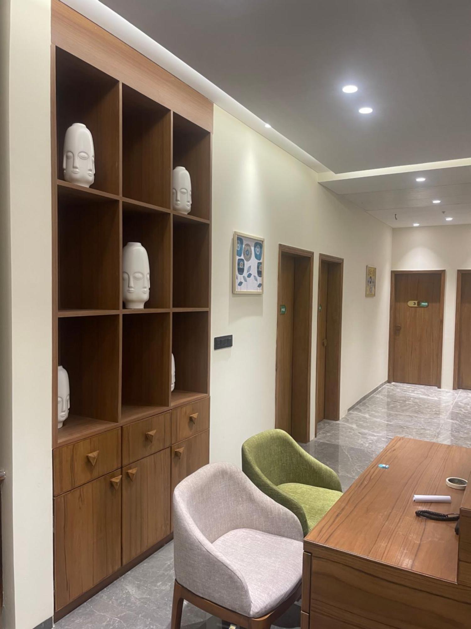 Hotel Sayaji Morbi Esterno foto